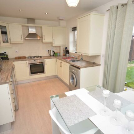 11 Blakeholme Court, Burton On Trent, Staffordshire, DE14 2QJ Gallery image 3