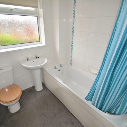 27 Inglewood Avenue, Mickleover, Derby, DE3 0RT Gallery image 5
