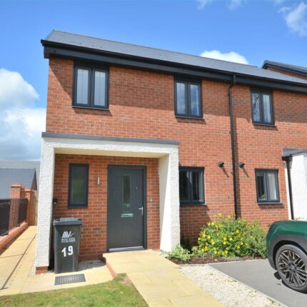 19 Crabtree Hill Drive, Derby, DE22 2SR Gallery image 1