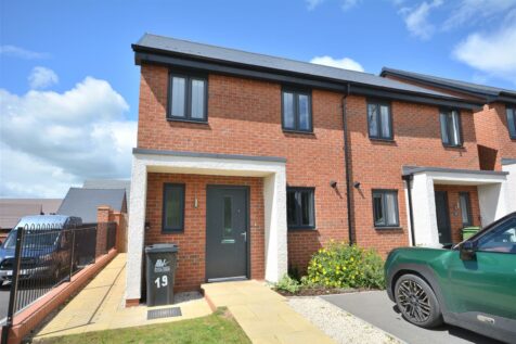 Preview image for 19 Crabtree Hill Drive, Derby, DE22 2SR