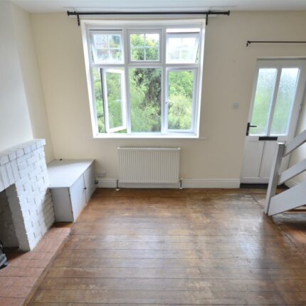3 Charnwood Terrace, St John’s Road, Matlock Bath, Derbyshire, DE4 3PR Gallery image 4
