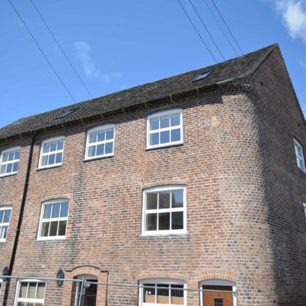 Apt 1 Georgian Crystal House, Silk Mill Lane, Tutbury, Burton-On-Trent, DE13 9DU Gallery image 1