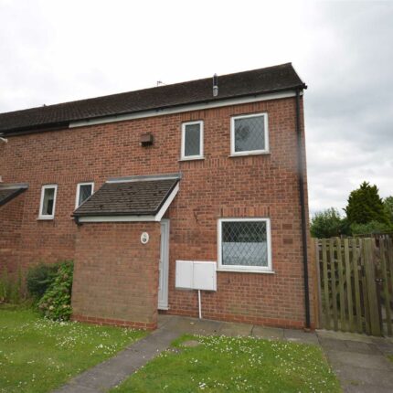 36 Church Street, Tutbury, Staffordshire, DE13 9JE Gallery image 1