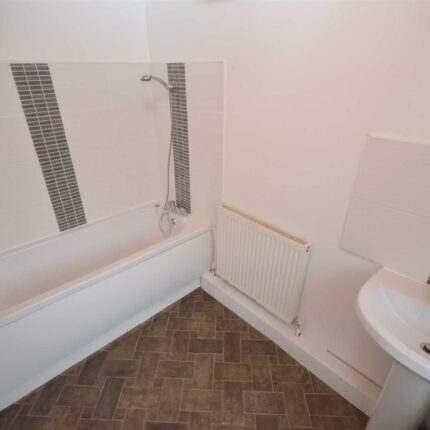 36 Church Street, Tutbury, Staffordshire, DE13 9JE Gallery image 7