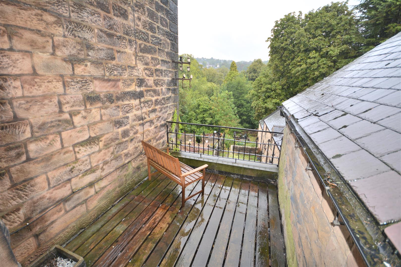 Lower Floor, Flat 1, 39 Dale Road, Matlock, Derbyshire, DE4 3LT Banner