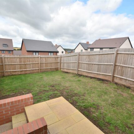 27 Crabtree Hill Drive, Derby, DE22 2SR Gallery image 4